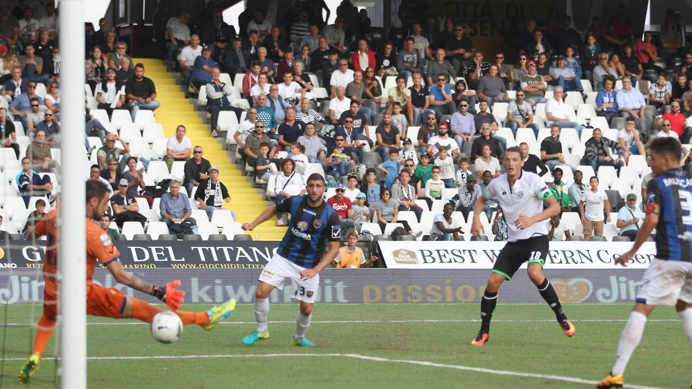 Serie B, pari tra Cesena e Latina: 2-2