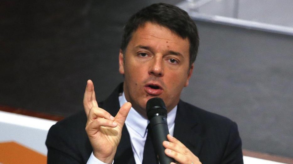 Roma, Renzi: Doppia morale M5S, in casa loro regole non valgono