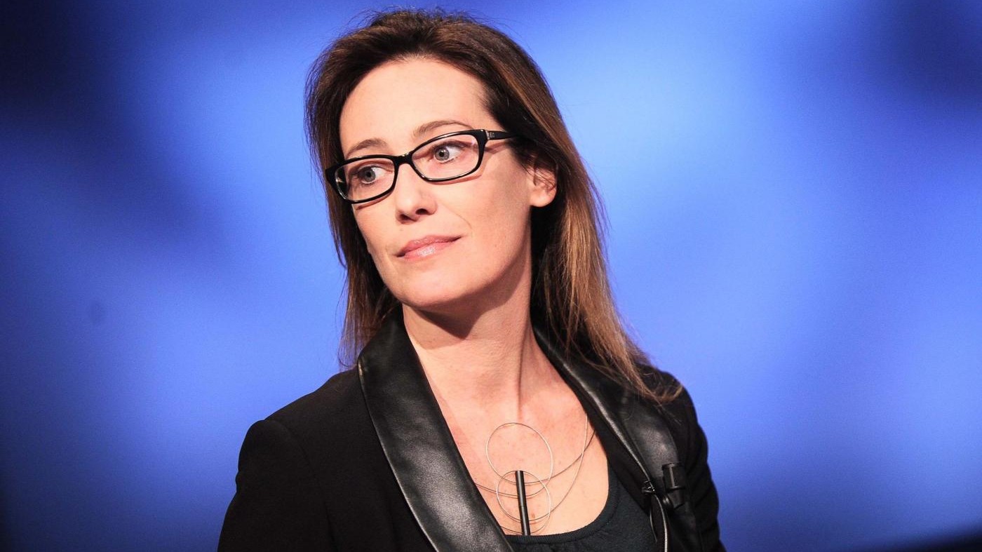 Ilaria Cucchi a polizia: Scusate se moriamo nelle vostre mani