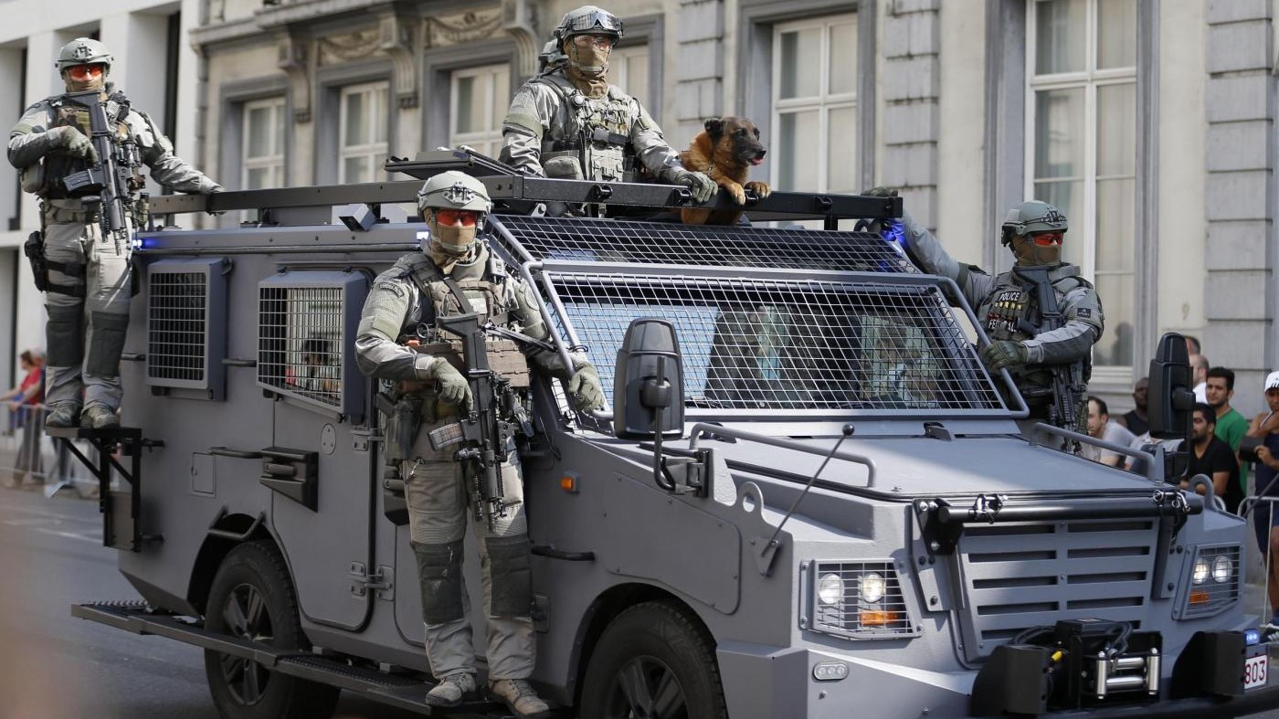 Allarme bomba a Bruxelles: evacuate stazione e Procura