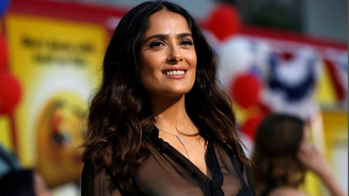 Usa 2016, Salma Hayek protagonista di spot in spagnolo per Clinton