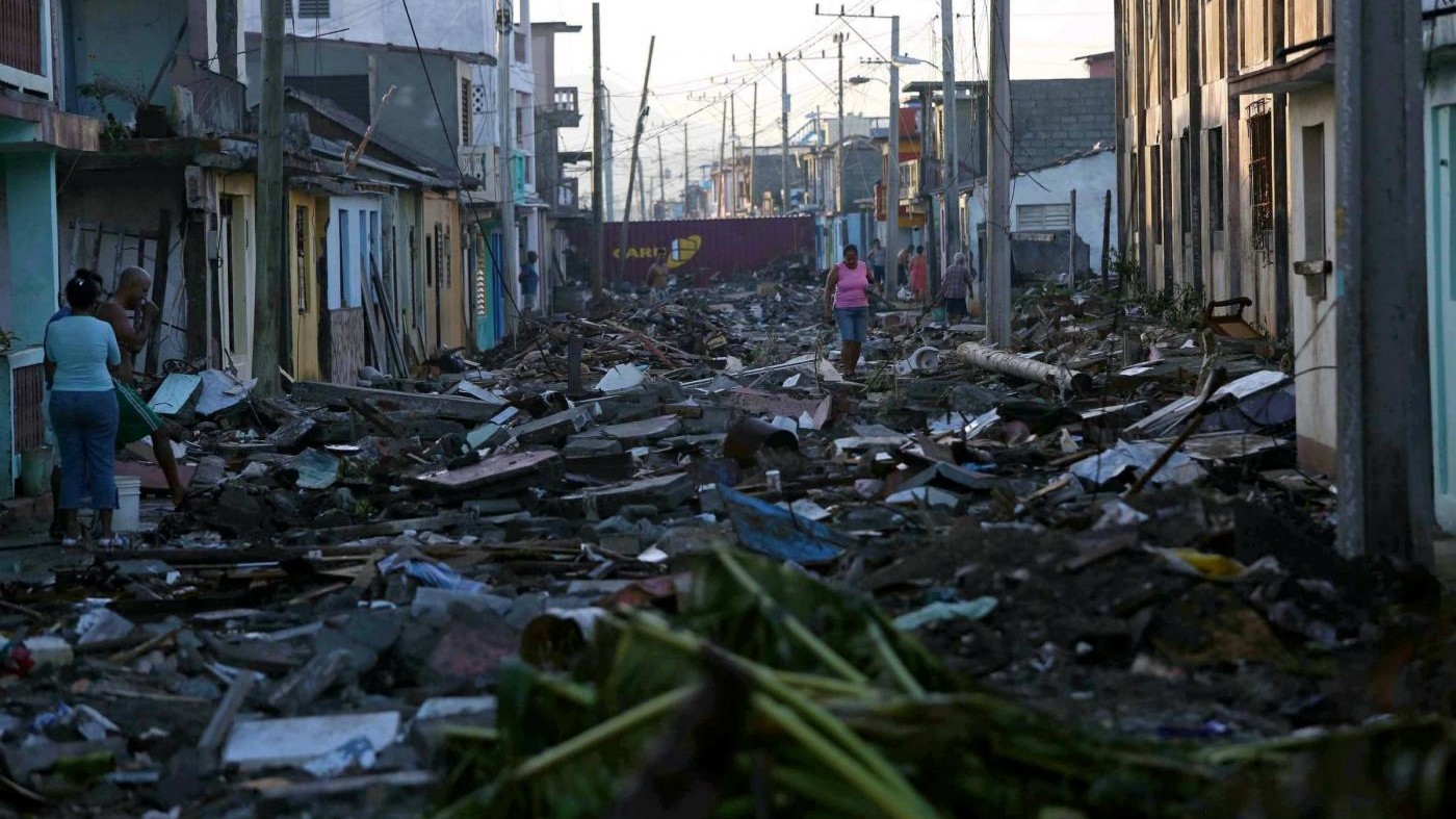 Uragano Matthew, oltre 800 morti ad Haiti, paura in Florida