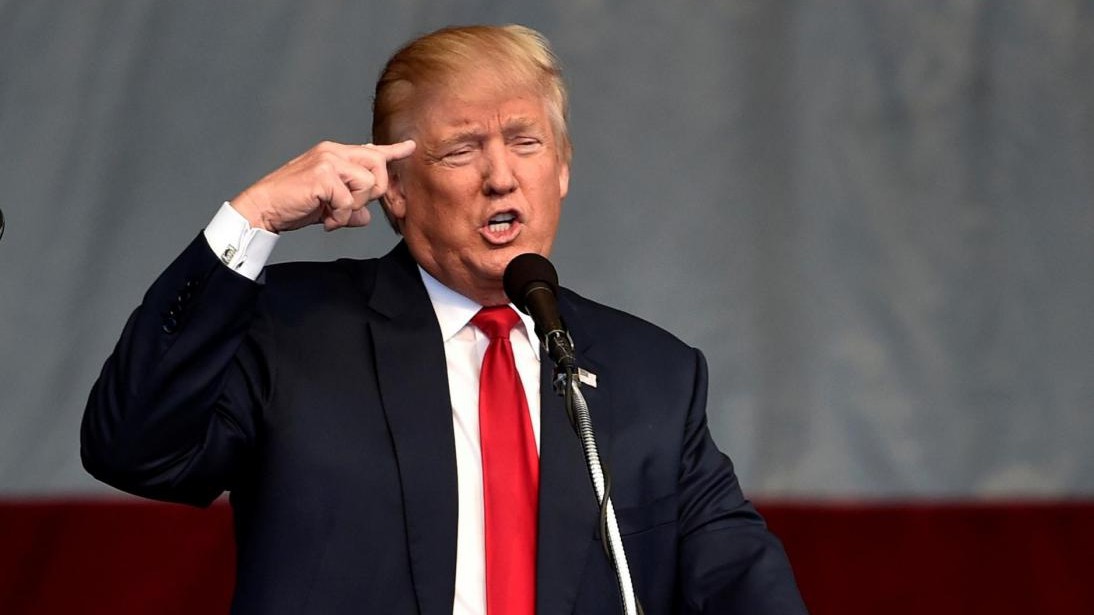 Bufera su Trump: Io vip con donne posso fare quel che voglio