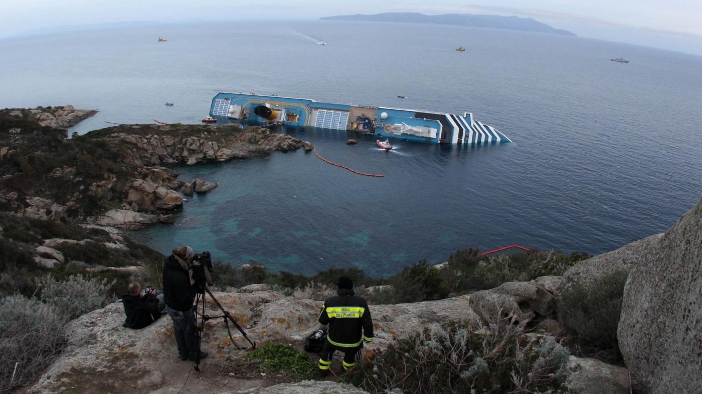 Costa Concordia, quattro anni fa la tragedia all’Isola del Giglio