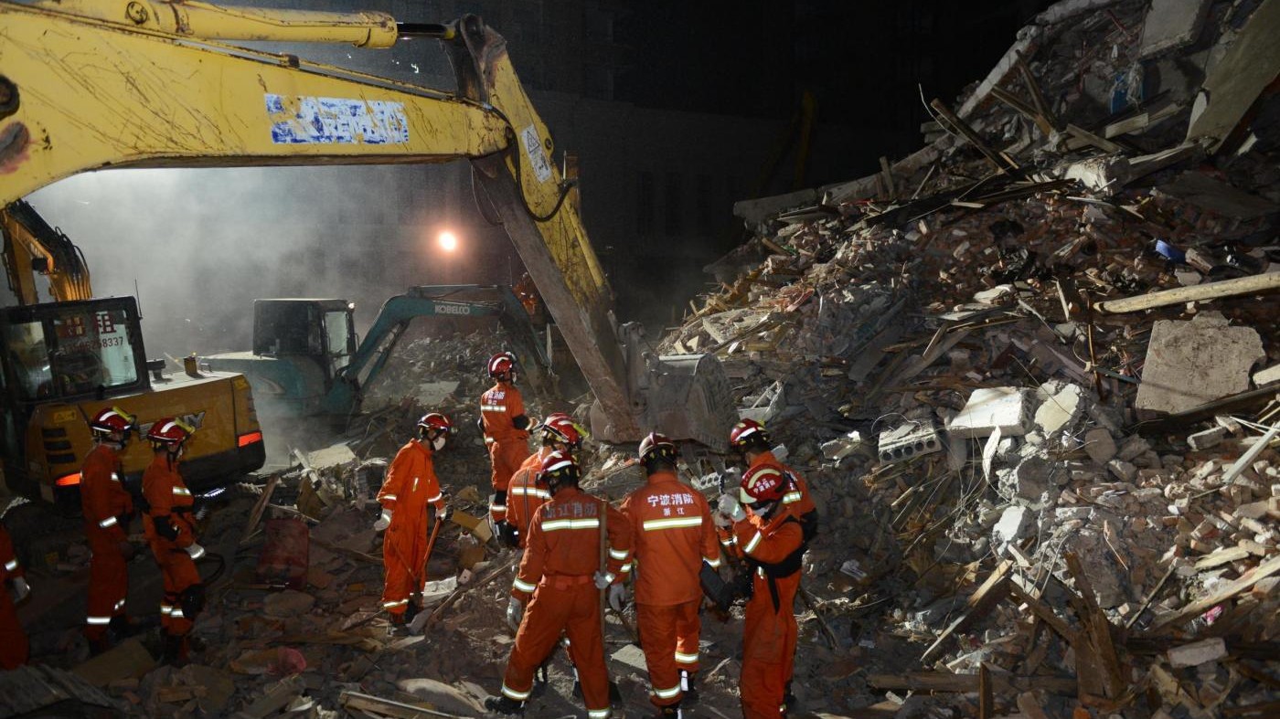 Cina, crollo di case a Wenzhou: bilancio finale è di 22 morti