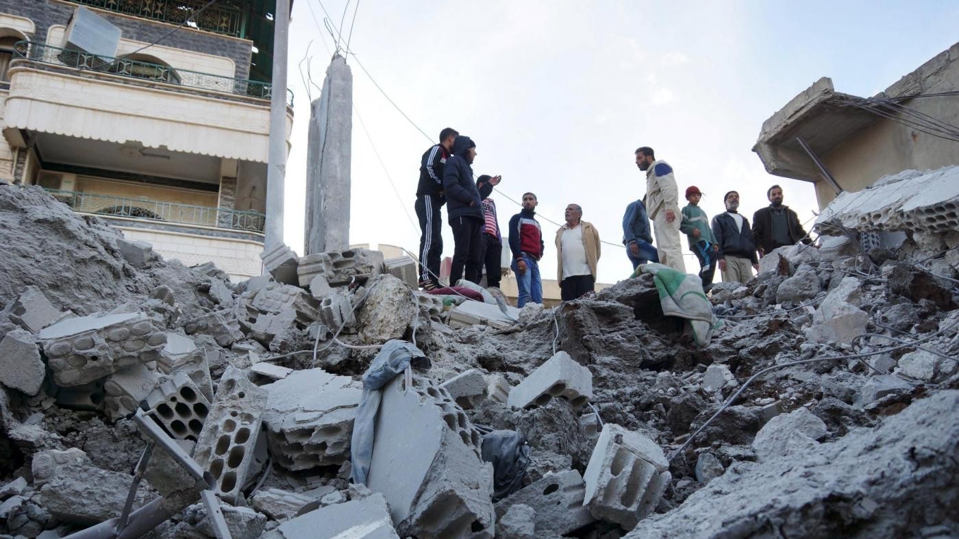 Siria, raid ribelli su scuola a Deraa: sei morti, 5 sono bimbi