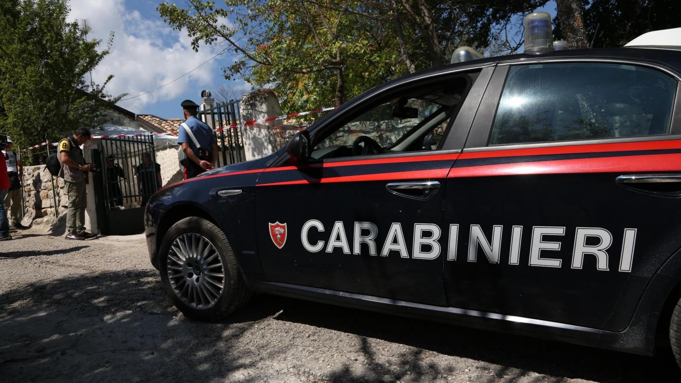 Milano, ruba pala cingolata da 80mila euro in cantiere: arrestato