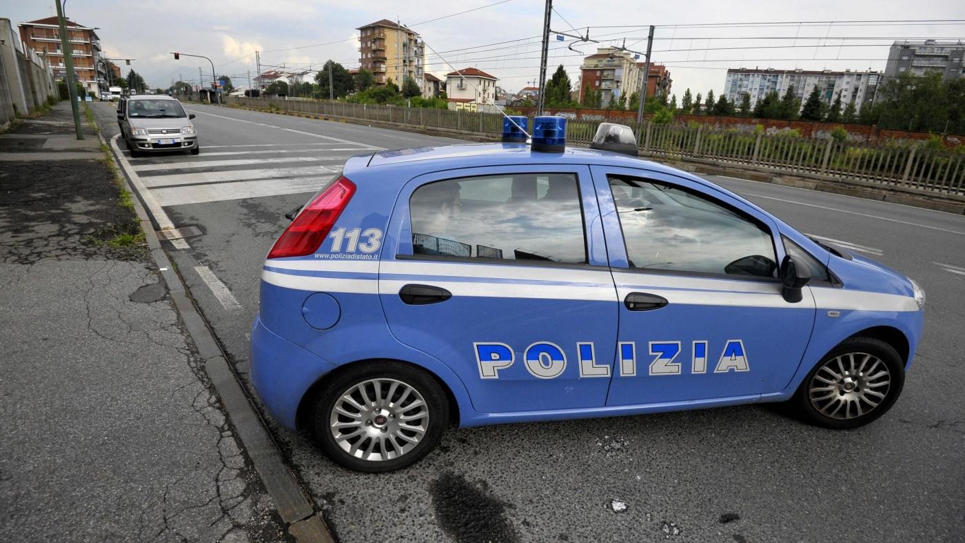 Torino, sgominata banda falsari: giro da 4 milioni, 7 arresti