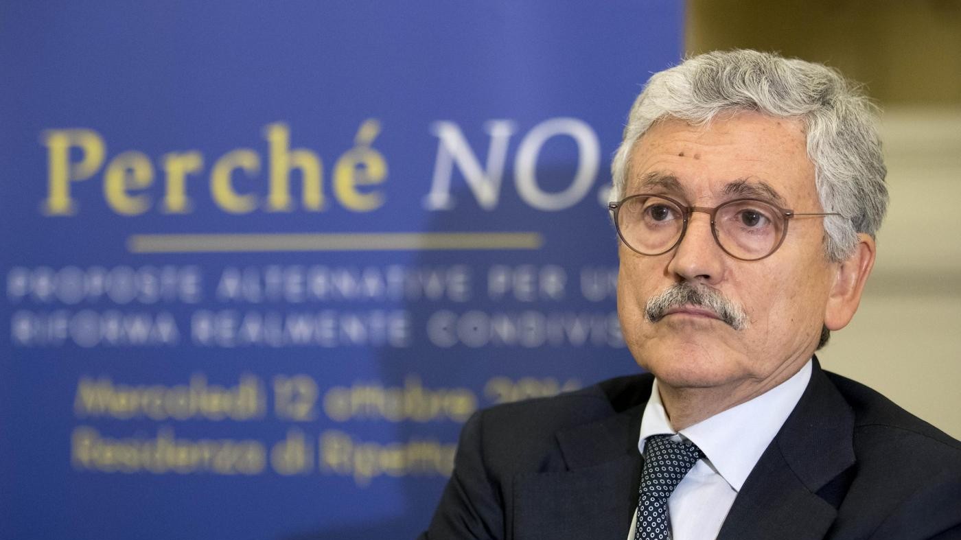 Referendum, D’Alema: Blocco Sì minaccioso, ha dato Roma a Grillo