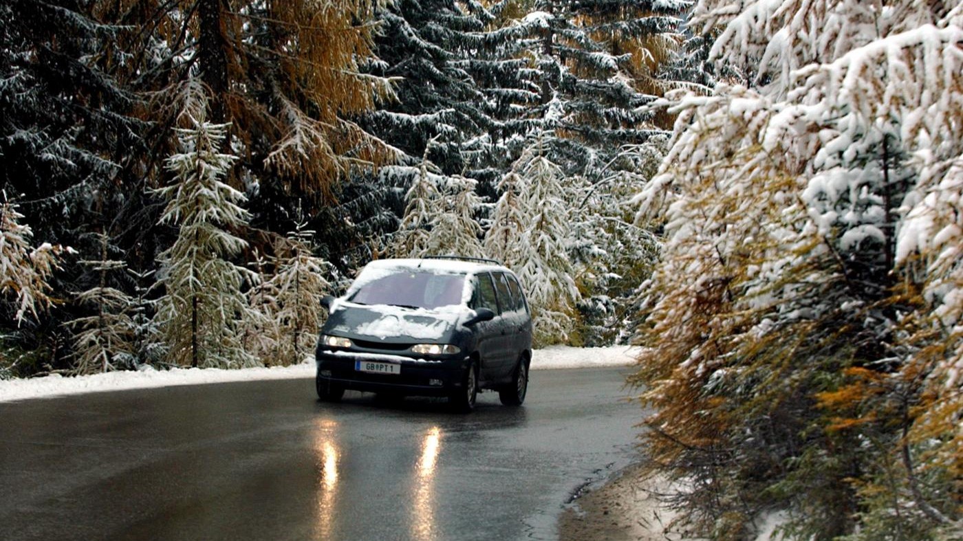 Forte maltempo in arrivo al Nord con neve su Alpi. Sicilia oltre 30°