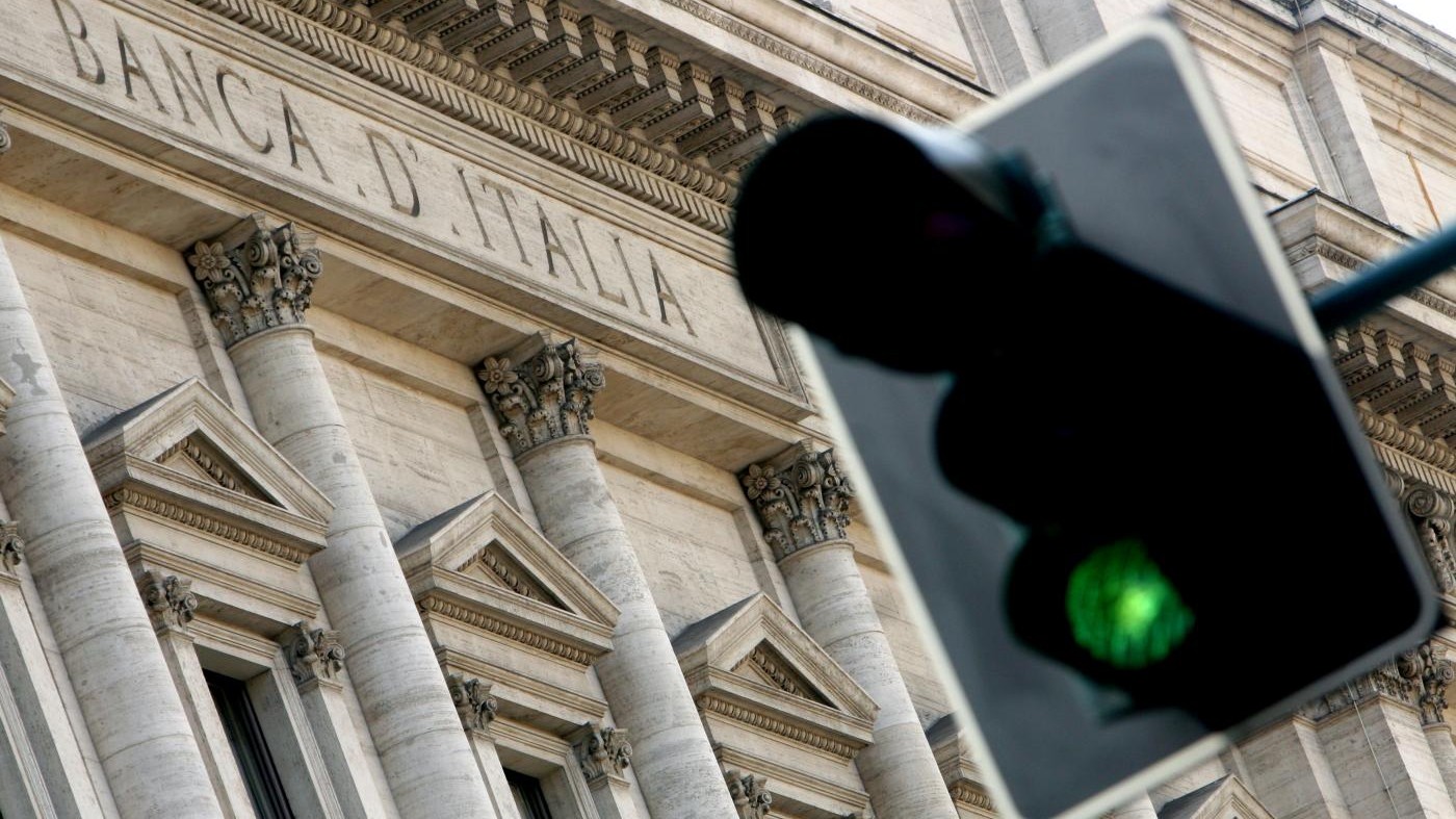 Bankitalia: Concentrarsi su misure per favorire investimenti