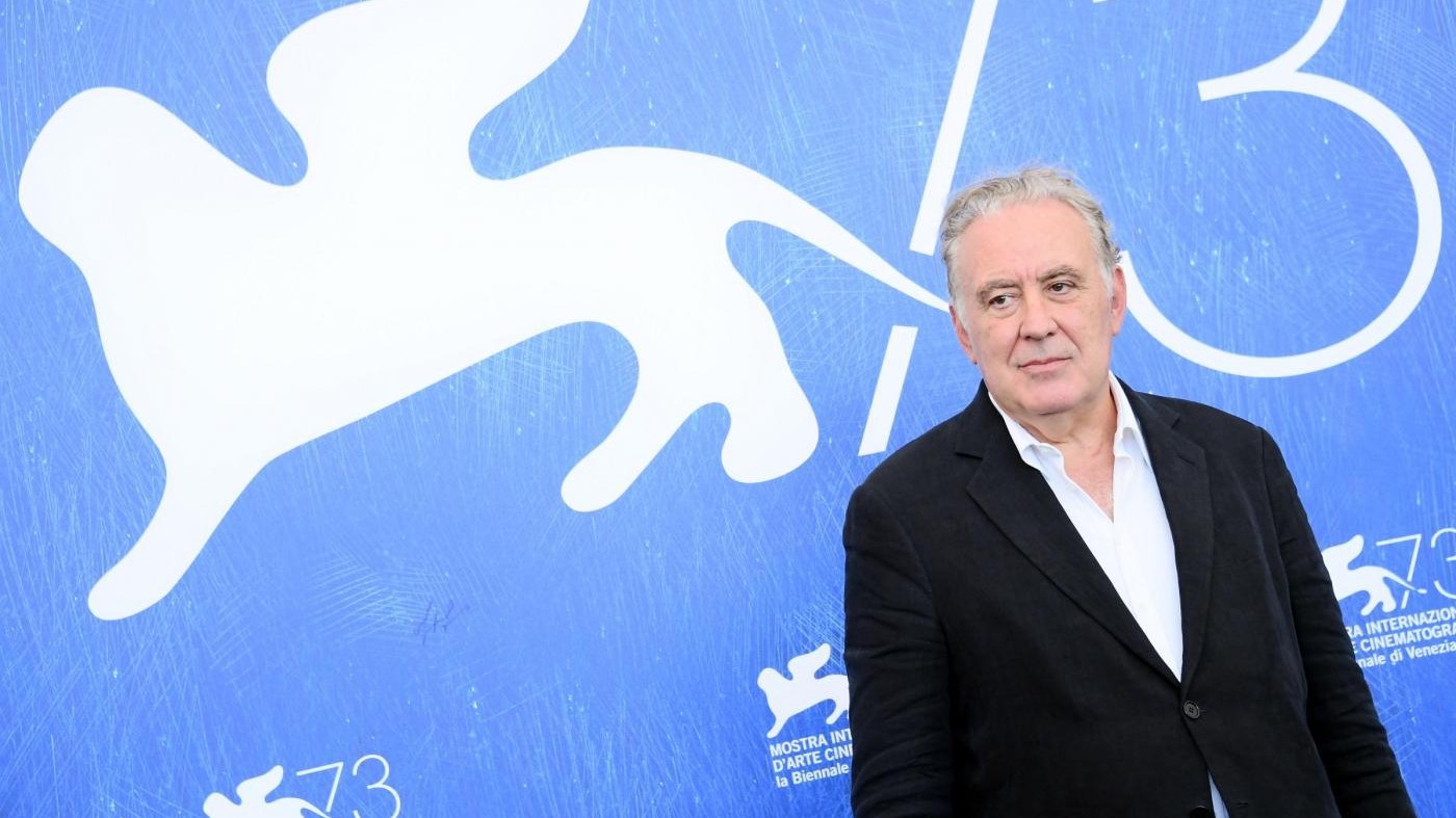 Santoro presenta ‘Robinù’, il documentario sulle baby gang di Napoli