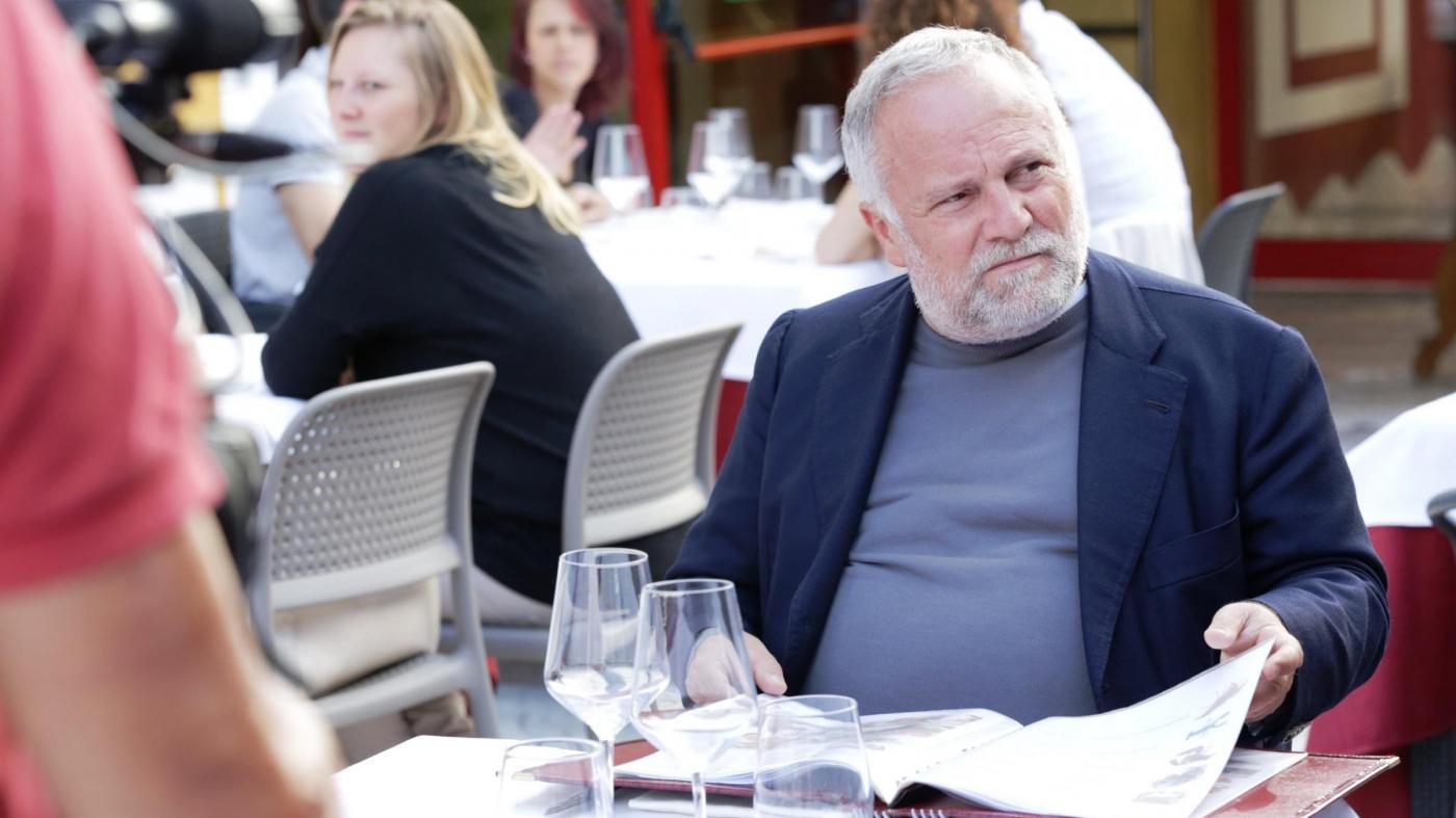 Chef Colonna: Ecco come metto alle corde gli albergatori da incubo