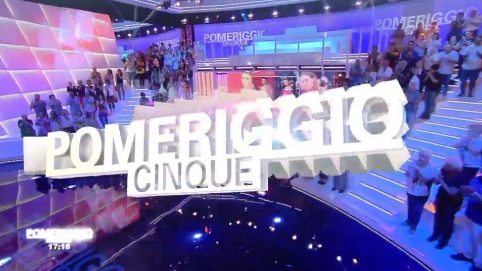 Barbara D’Urso: Articolo su sismografo in diretta? Tutto falso