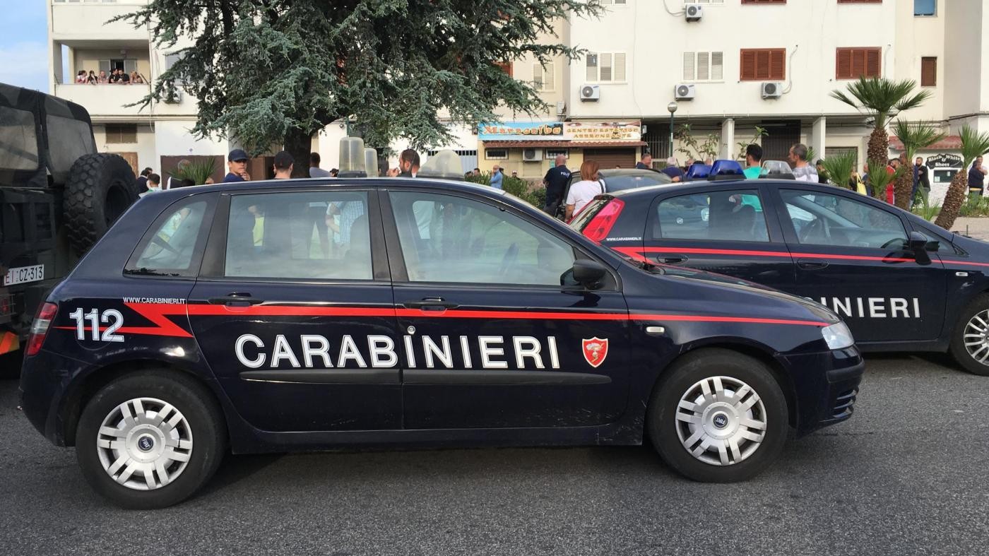 Roma, arrestati in flagrante due 14enni topi d’appartamento