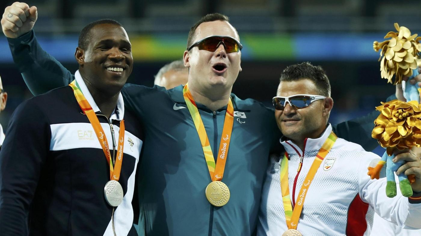 Paralimpiadi, Tapia medaglia d’argento nel lancio del disco