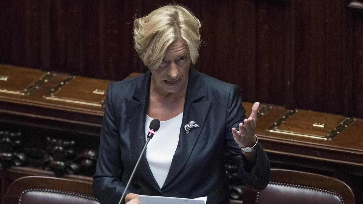 Libia, Pinotti: L’Italia aprirà un ospedale a Misurata