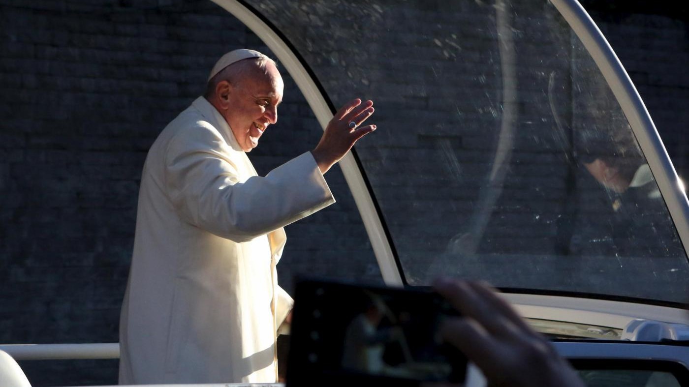 Messico, ultima tappa per Papa Francesco: sulla papamobile verso Ciudad Juarez
