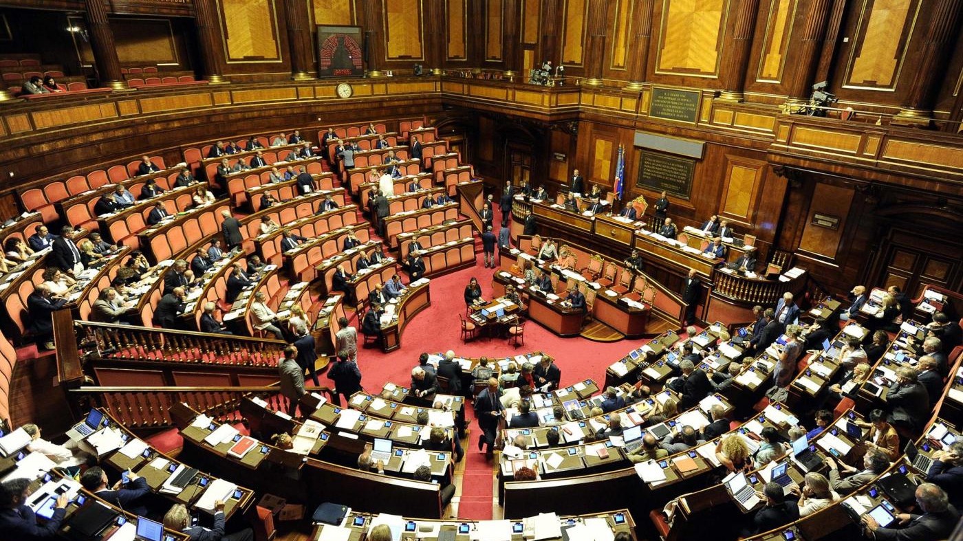 Ok in Senato al tetto di 240mila euro per gli stipendi Rai