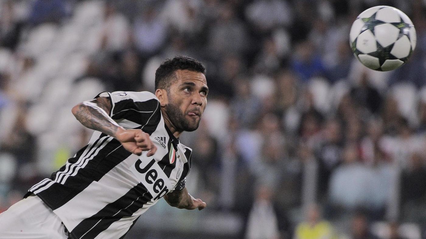 Juventus, trauma contusivo alla coscia sinistra per Dani Alves