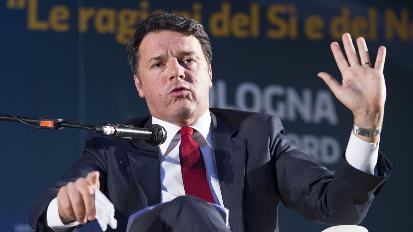 Renzi: “Con noi più diritti”. Ma piovono fischi dal pubblico