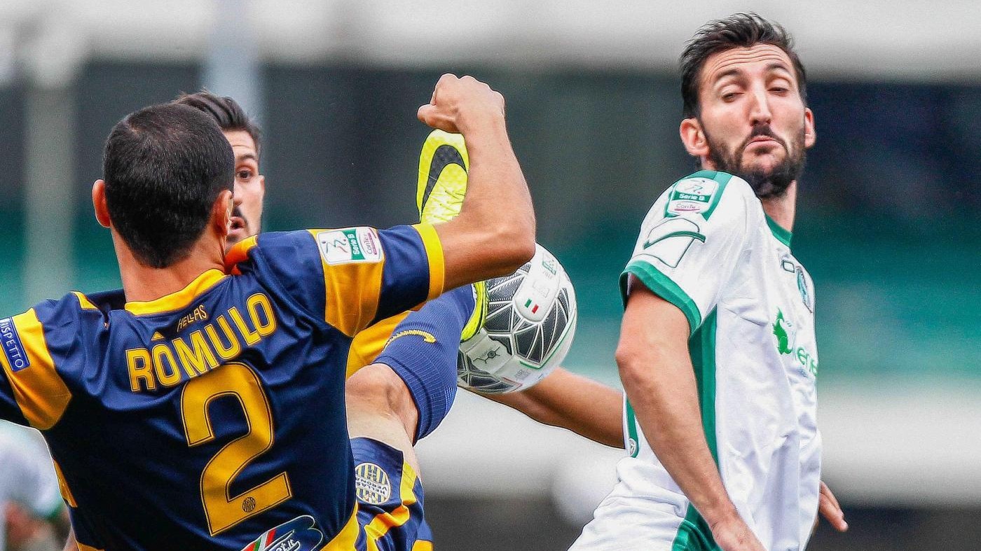 Serie B: Verona cala il tris ed è terzo, Avellino ko 3-1