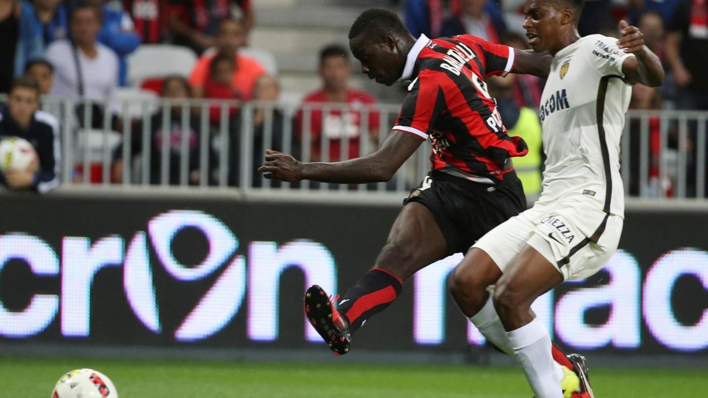 Ligue 1, doppietta di Balotelli: Nizza batte Monaco e va in testa