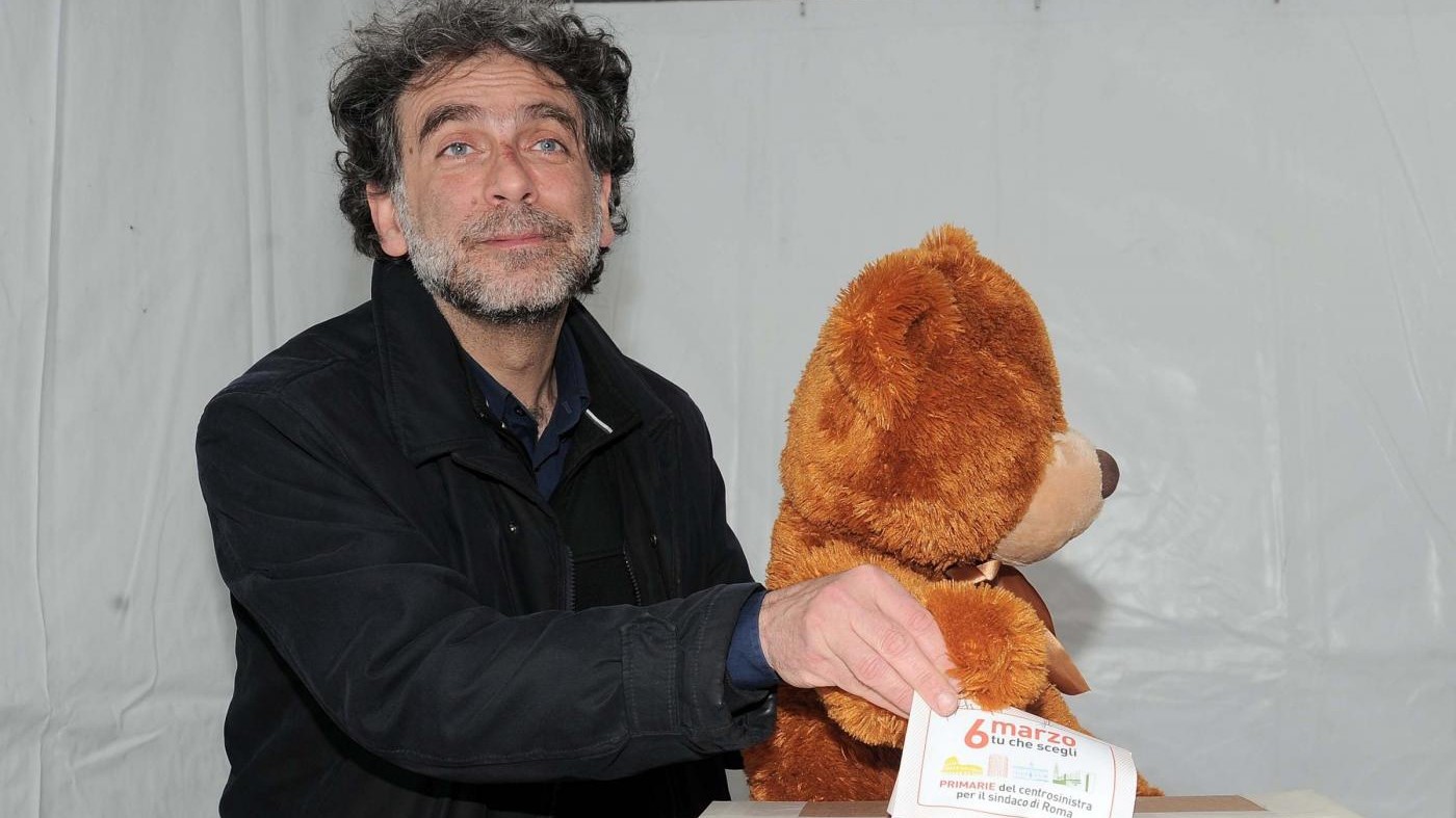 Primarie Roma, il voto di Mascia… con l’orso