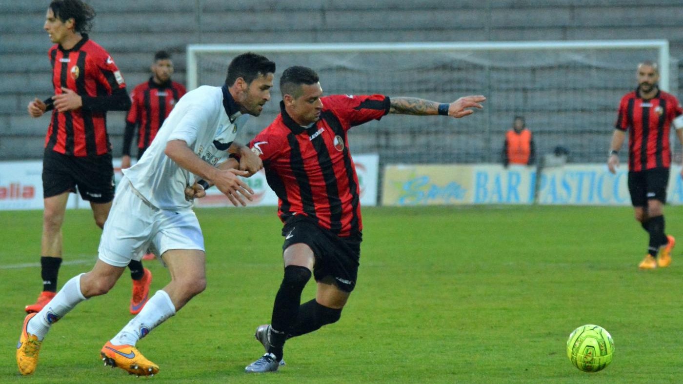 Lucchese pareggia 1-1 con il Santarcangelo