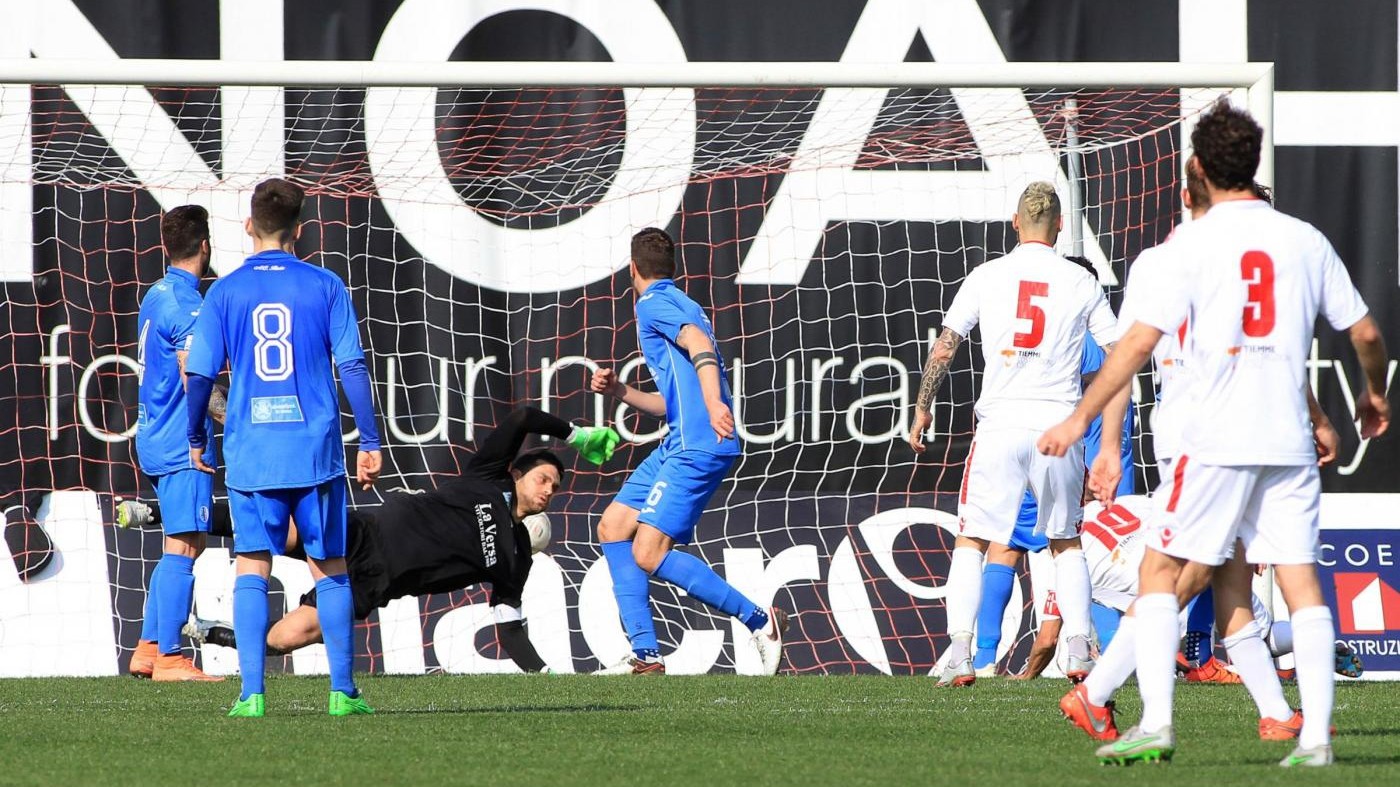 Padova travolge 3-0 il Pavia