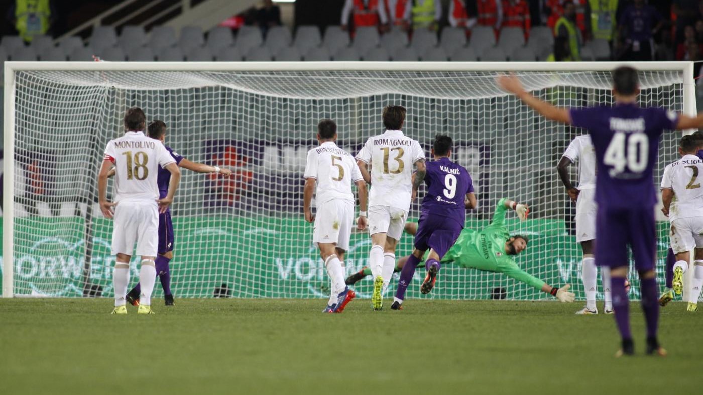 Fiorentina-Milan 0-0 nel posticipo con giallo finale