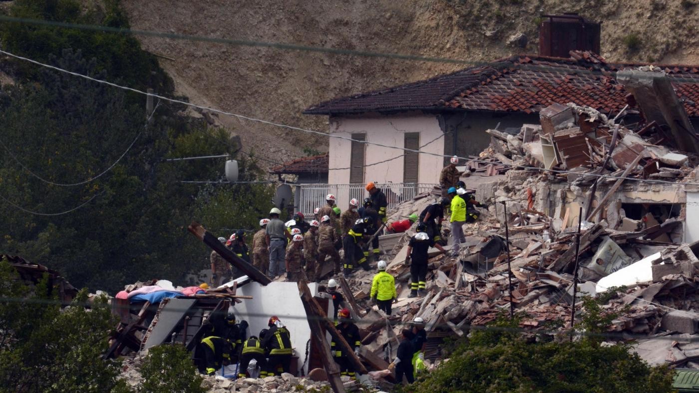 Terremoto, Pd avvia raccolta fondi: mille euro a parlamentare