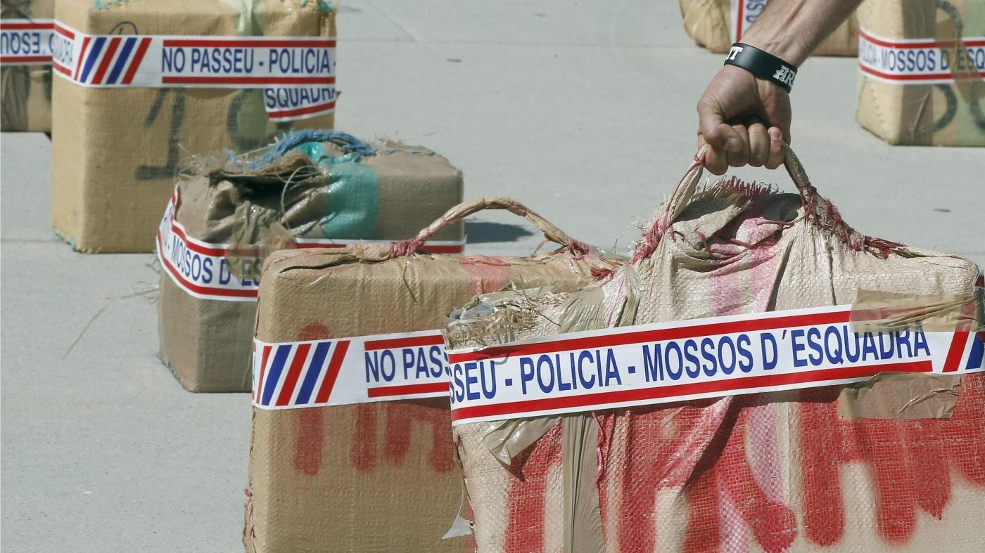 Italia e Spagna sequestrano 3.300 kg hashish: 19 arresti