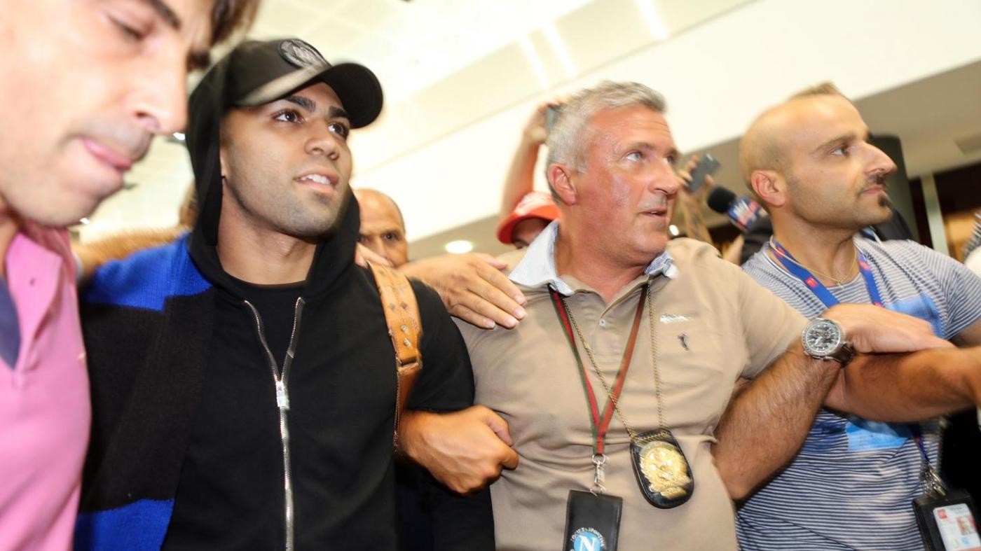 Inter, Gabigol ha firmato. Santos: Decide lui se restare subito a Milano