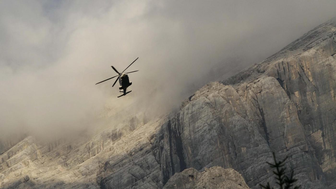 Precipitano per 800 metri: morti tre alpinisti sul Rosa