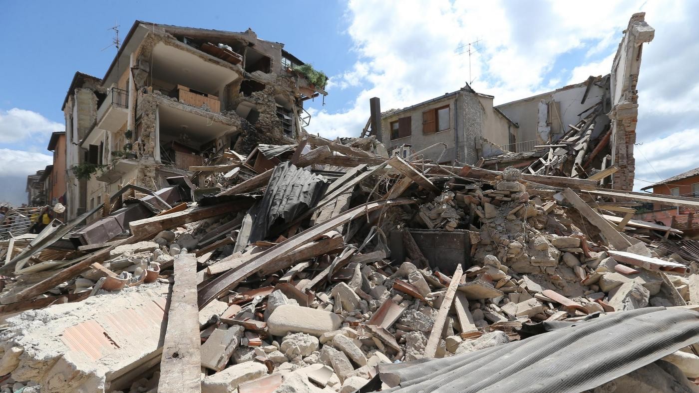 Terremoto, dall’inizio del sisma quasi 2300 scosse