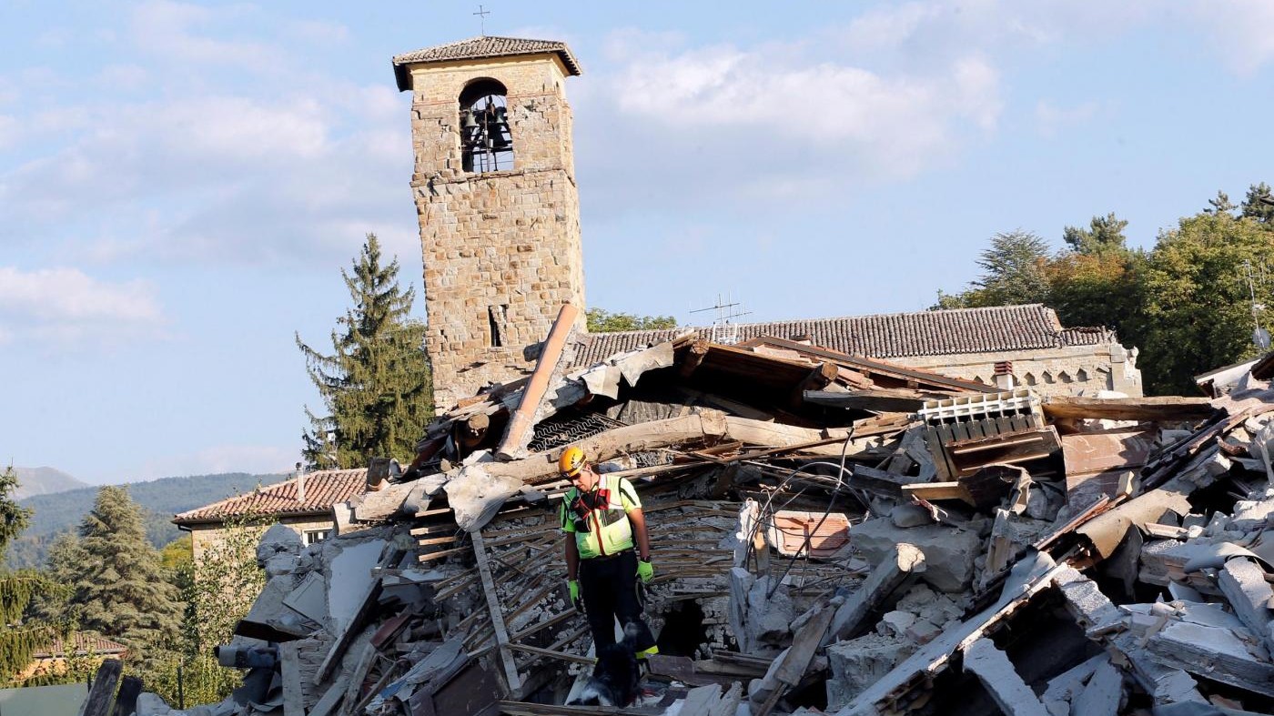 Terremoto, esperti: Versante monte Vettore scivolato di 10 cm