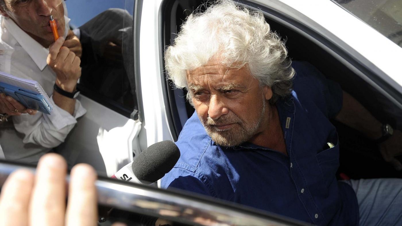 Grillo a Roma lunedì: incontro con Raggi e direttorio M5S