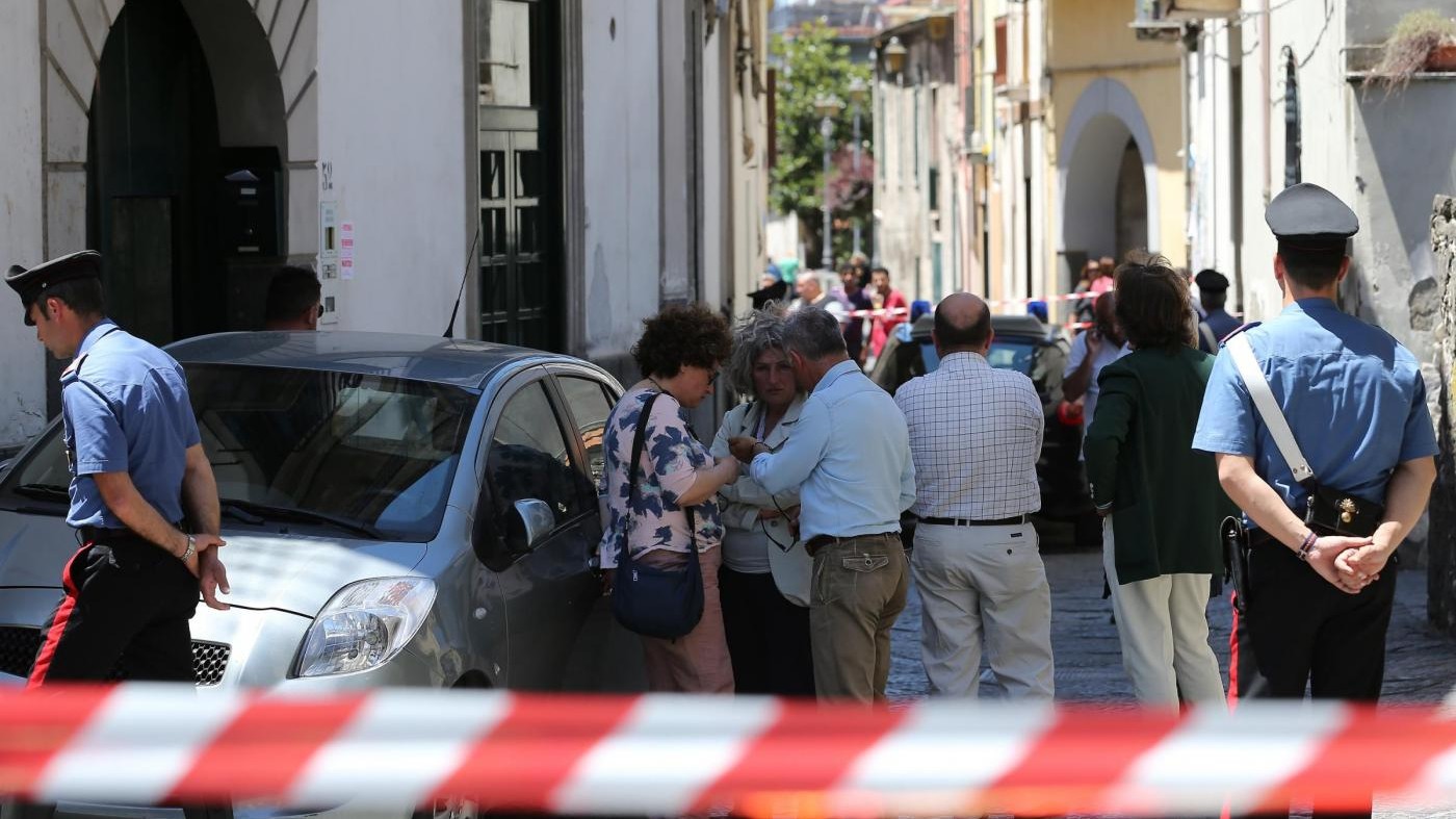 Milano, donna morta trovata dai coinquilini: aveva sacchetto in testa
