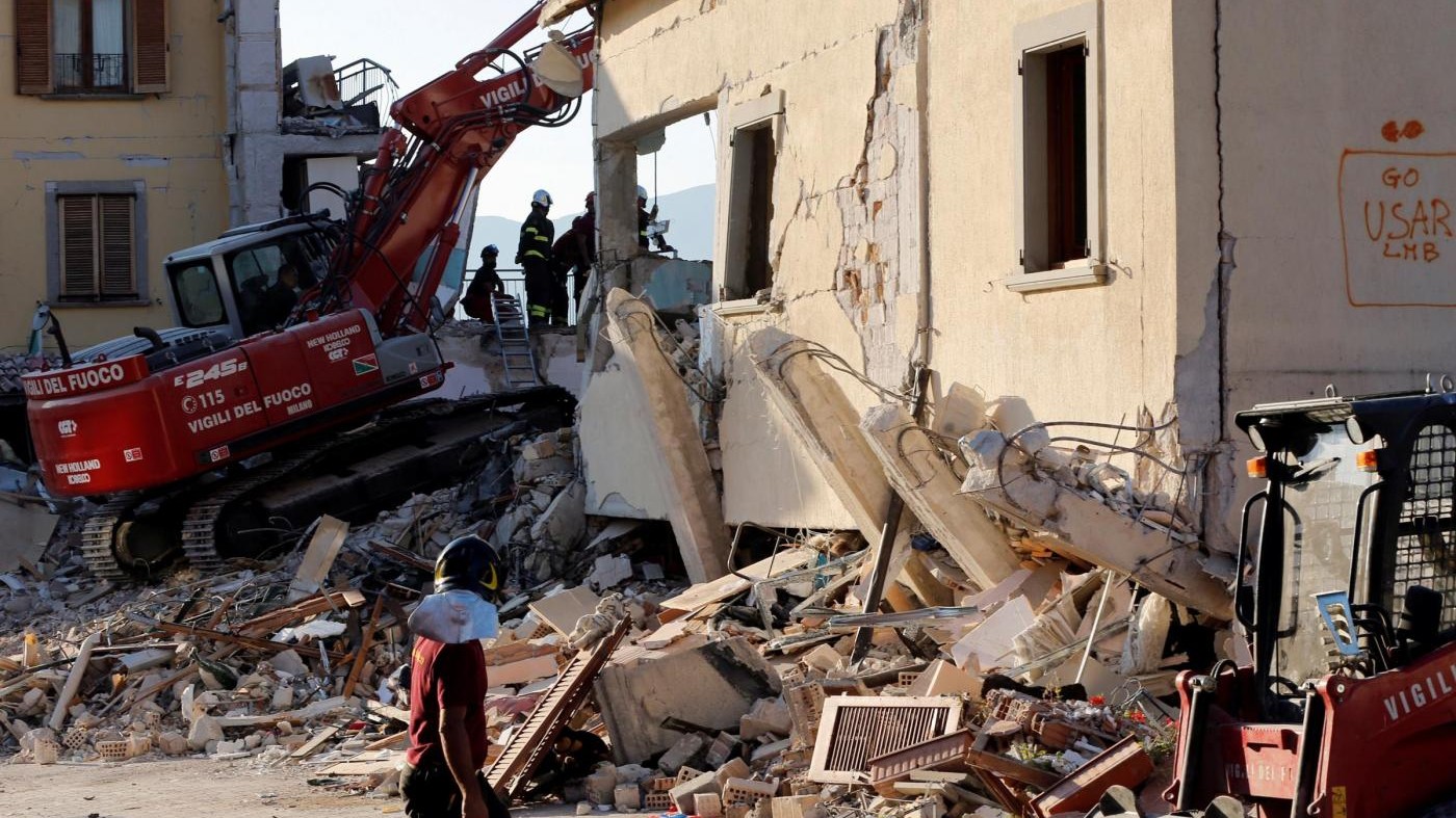 Terremoto, il sogno dei bambini: Una nuova scuola che non crolli più