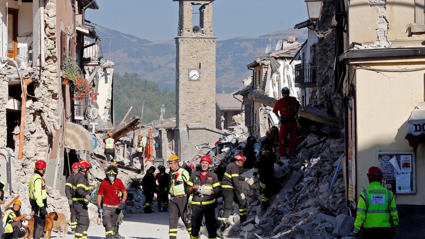 Terremoto, notte di paura a Norcia: scossa di magnitudo 4.3