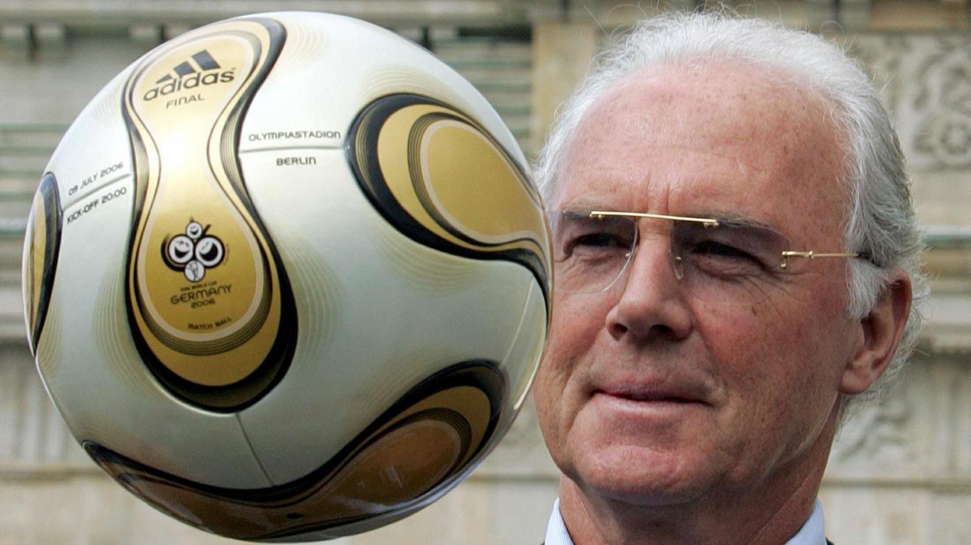 Calcio, Beckenbauer in ospedale: operato a cuore aperto