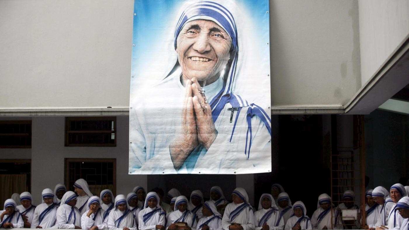 Volontaria Misericordie: Madre Teresa così gracile e grande