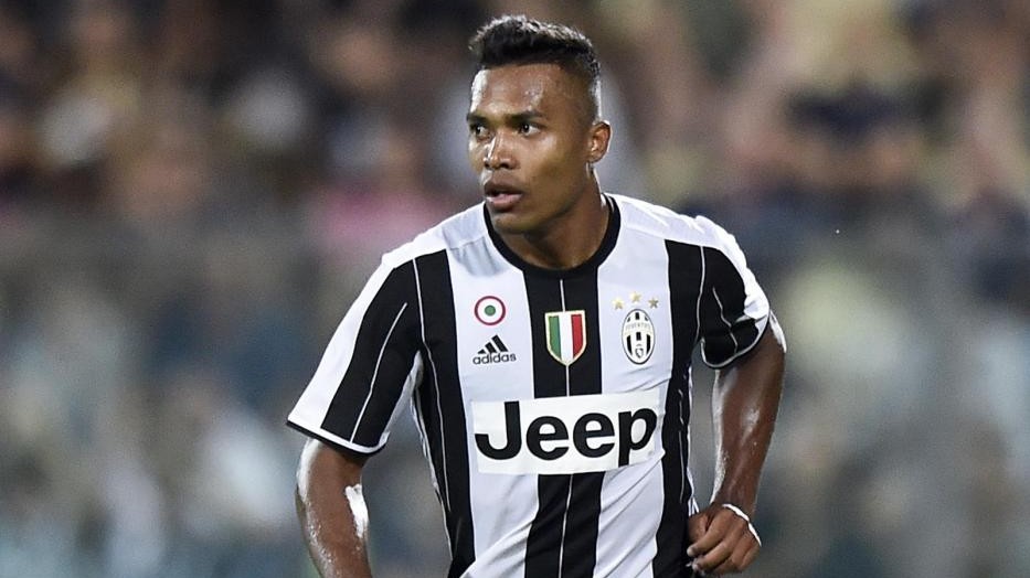 Juventus, Alex Sandro: Con questa squadra voglio vincere tutto