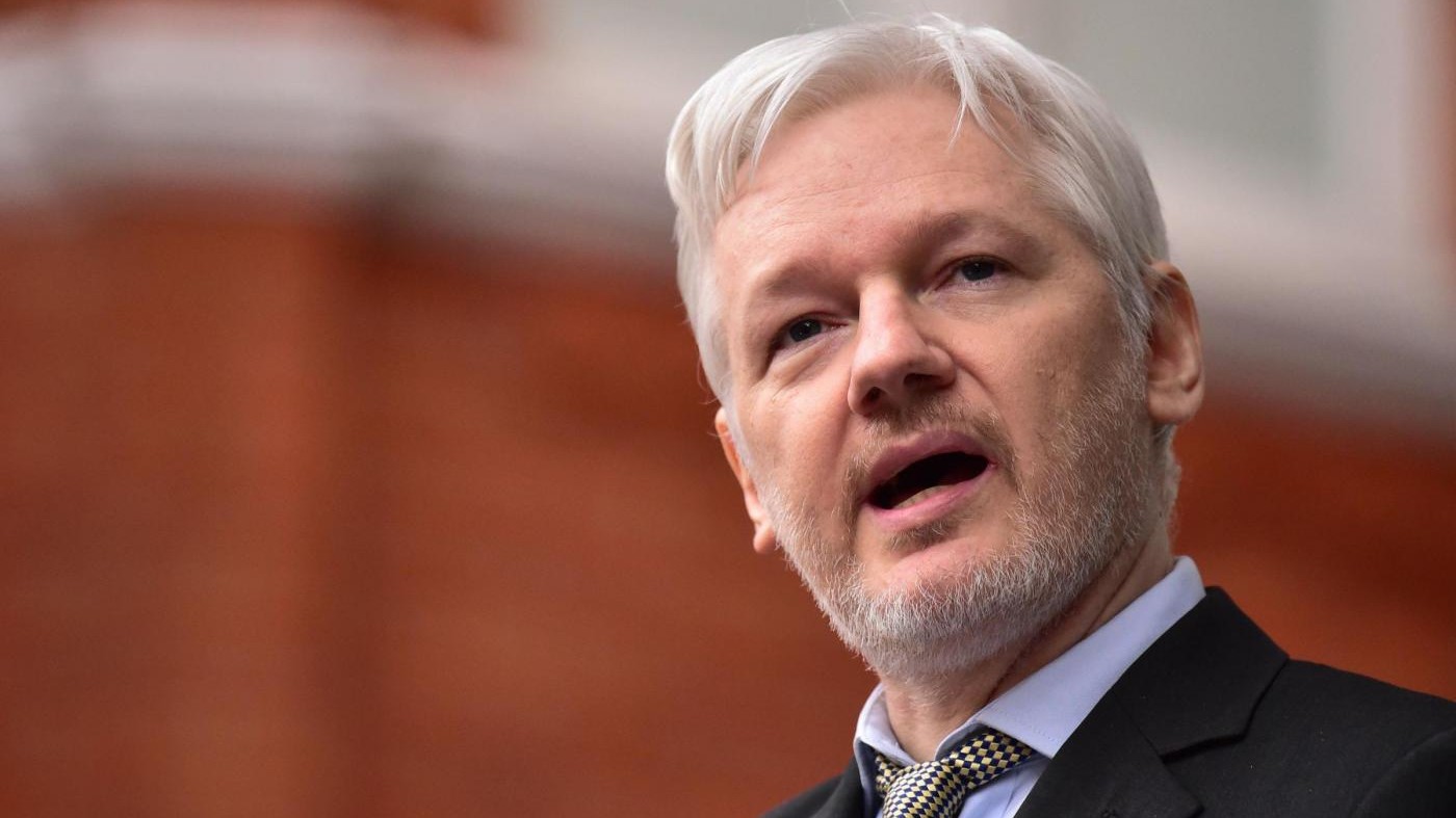 Usa 2016, Assange minaccia nuove fughe dopo il ‘leak’ di mail