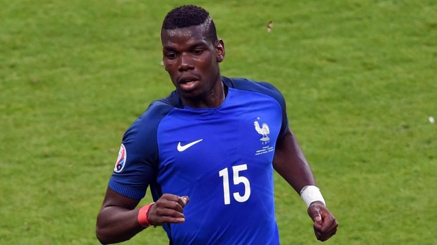 Manchester Utd, visite mediche per Pogba a Los Angeles
