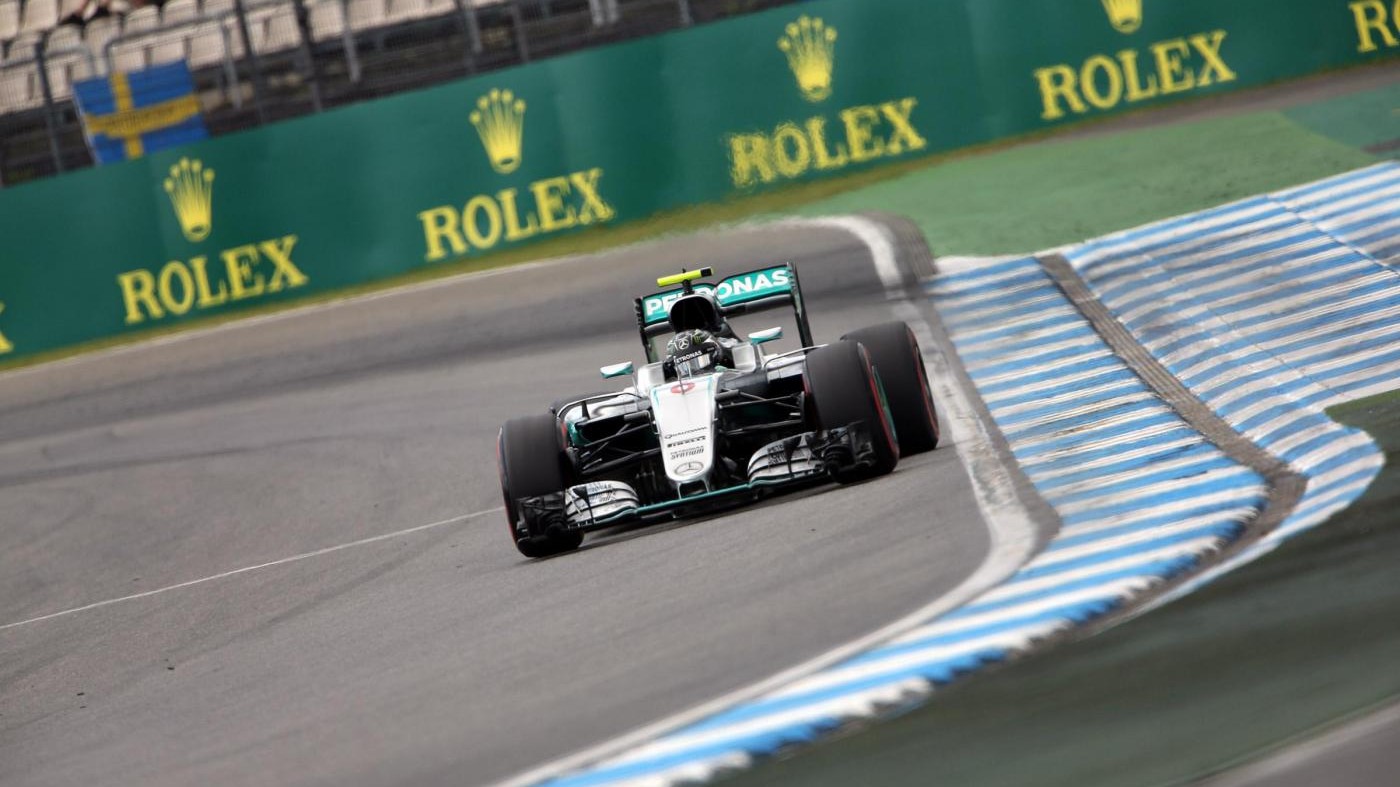 F1, Gp Germania: pole per Rosberg, Raikkonen finisce quinto