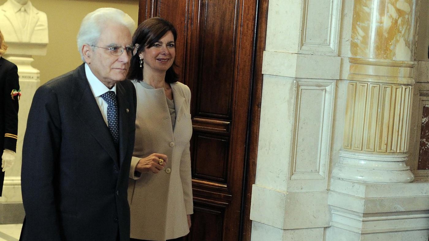 Post contro Boldrini: solidarietà Mattarella e interrogazione di Si