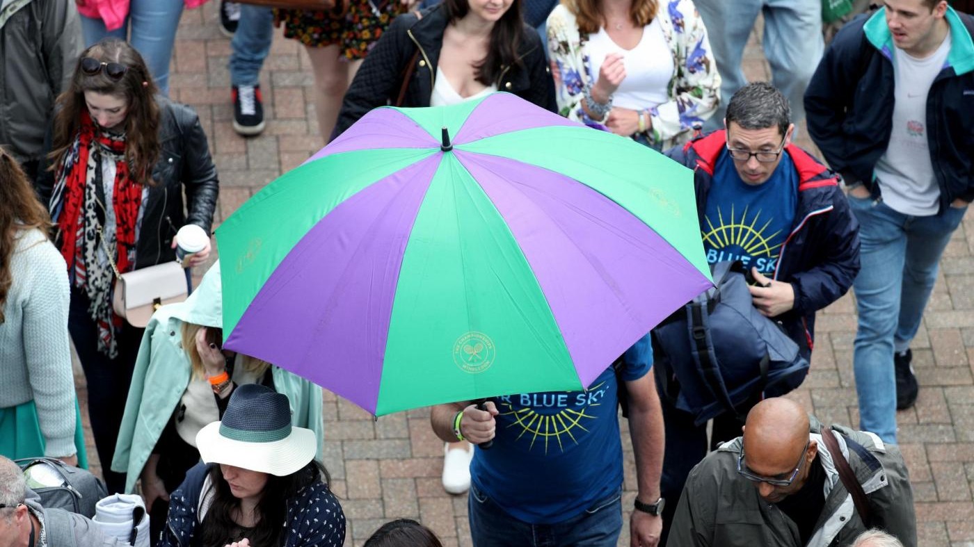 Meteo, oggi intensa perturbazione al centronord. Sole e caldo al sud