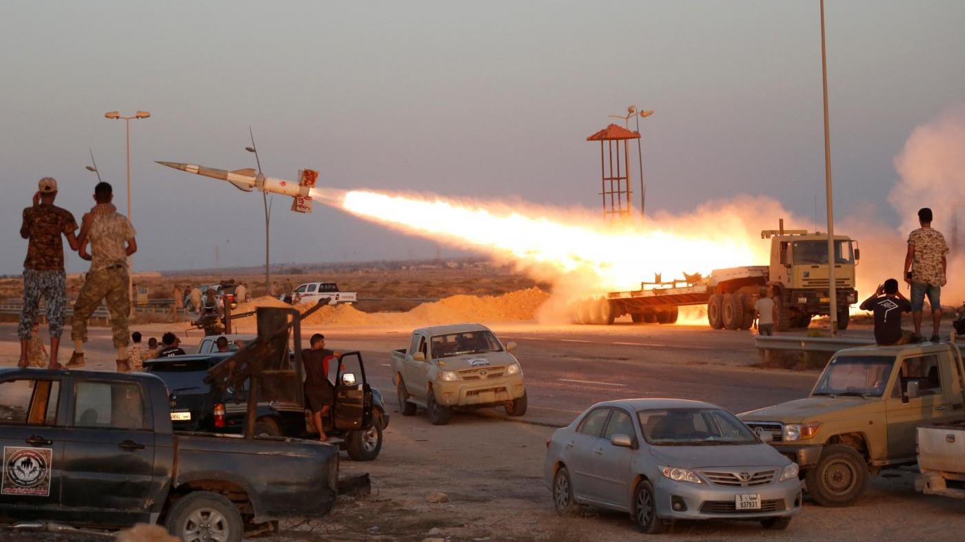 In Libia già forze italiane. Sirte, preso quartier generale Isis
